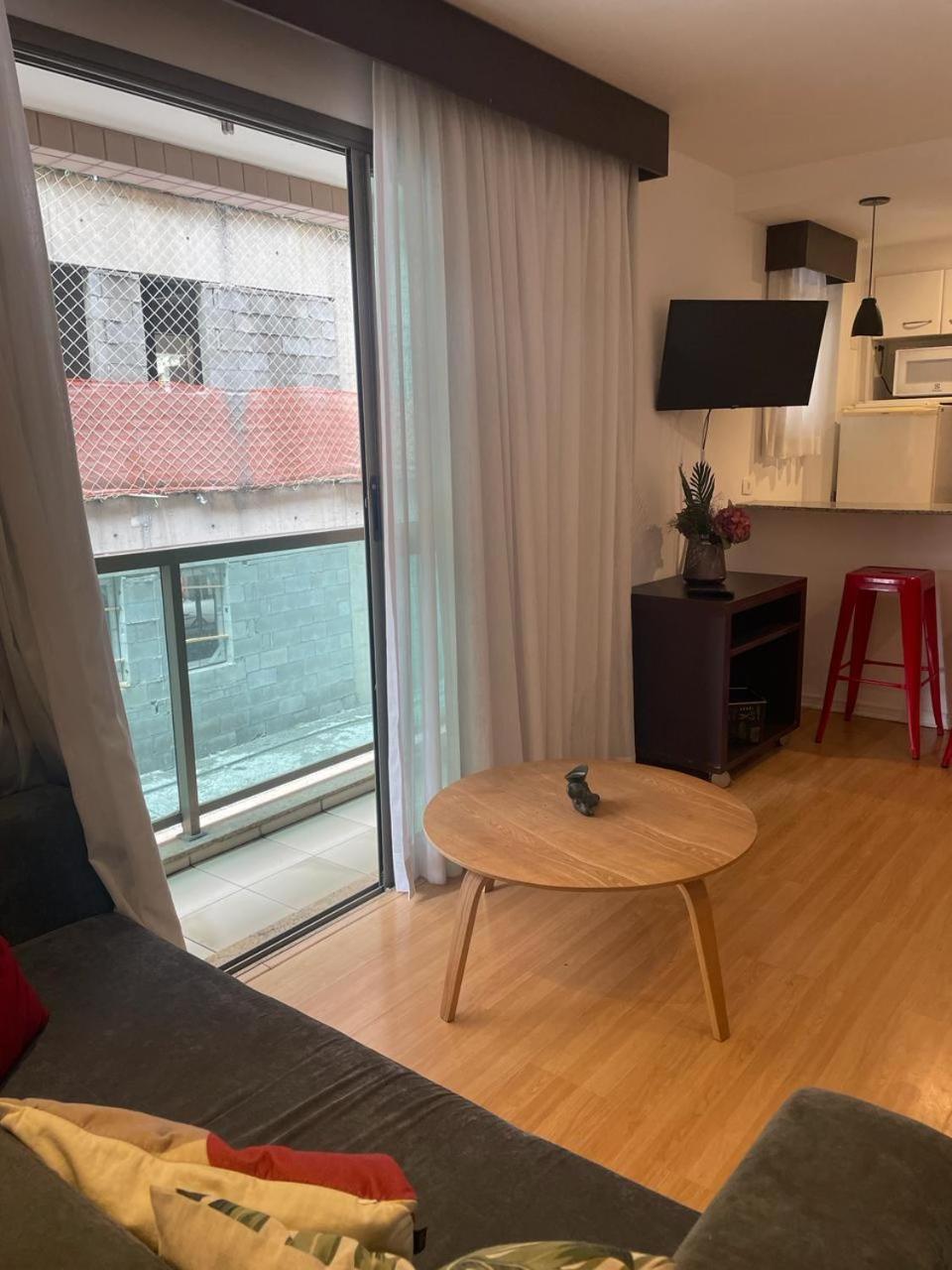 Apartamento Copacabana E Ipanema, A 200 Metros Do Mar